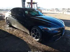 ZARFAMBN3N7660111 2022 ALFA ROMEO GIULIA