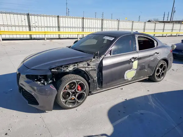 ZARFAMBN3P7669944 2023 ALFA ROMEO GIULIA