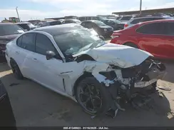 ZARFAMBN3P7670673 2023 ALFA ROMEO GIULIA
