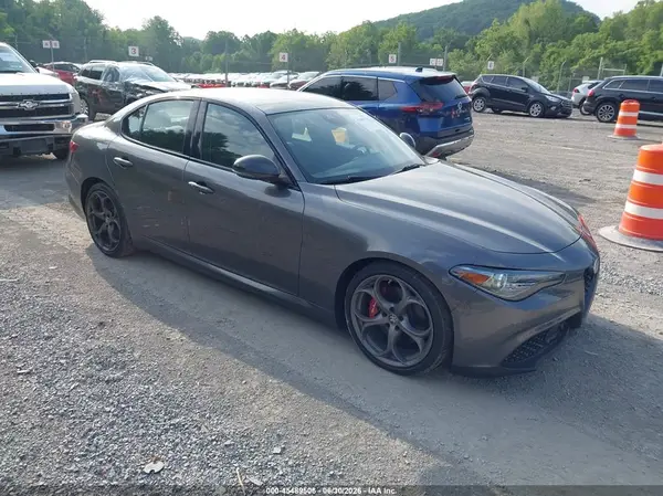 ZARFAMBN4K7606148 2019 ALFA ROMEO GIULIA