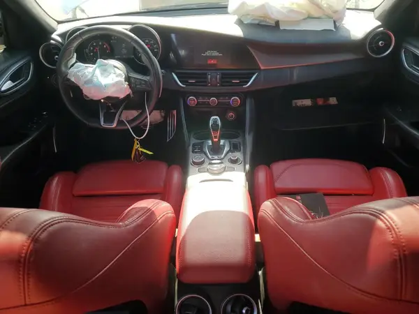 ZARFAMBN4P7669466 2023 ALFA ROMEO GIULIA - Image 8