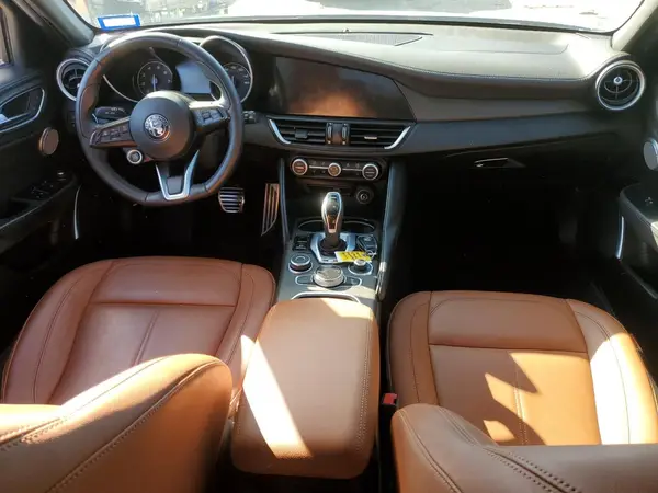 ZARFAMBN4P7676692 2023 ALFA ROMEO GIULIA - Image 8