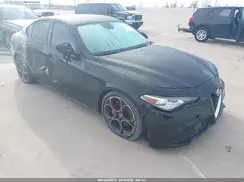 ZARFAMBN5K7621855 2019 ALFA ROMEO GIULIA