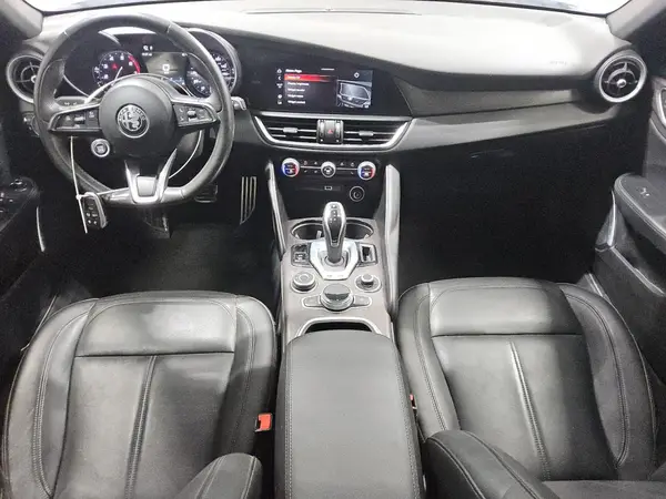 ZARFAMBN5N7656772 2022 ALFA ROMEO GIULIA - Image 8