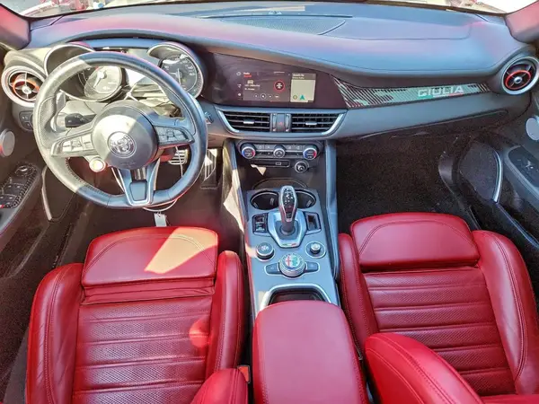 ZARFAMBN5N7660501 2022 ALFA ROMEO GIULIA - Image 8