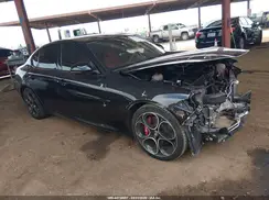 ZARFAMBN5N7665326 2022 ALFA ROMEO GIULIA