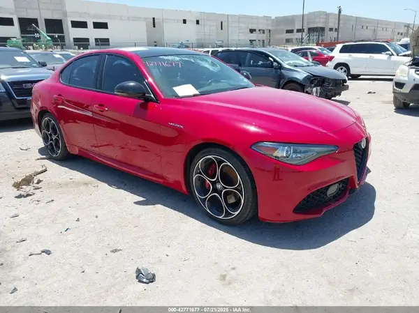 ZARFAMBN5P7669797 2023 ALFA ROMEO GIULIA