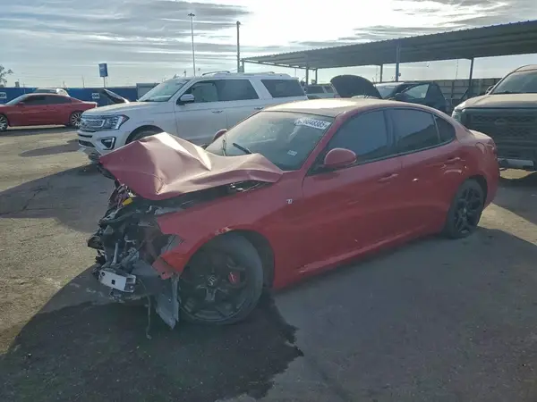 ZARFAMBN5P7671226 2023 ALFA ROMEO GIULIA