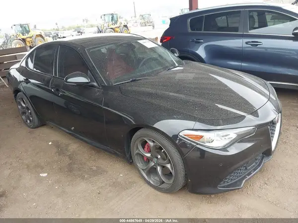 ZARFAMBN6K7605289 2019 ALFA ROMEO GIULIA