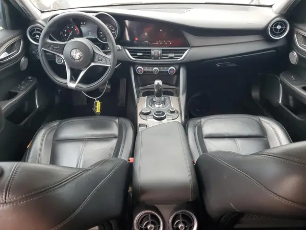 ZARFAMBN6K7605647 2019 ALFA ROMEO GIULIA - Image 8