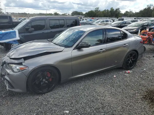 ZARFAMBN6K7607625 2019 ALFA ROMEO GIULIA