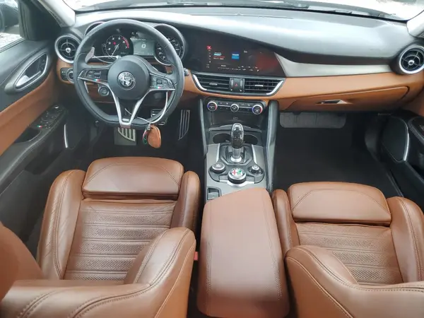 ZARFAMBN6K7607625 2019 ALFA ROMEO GIULIA - Image 8