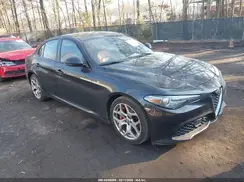 ZARFAMBN6P7671283 2023 ALFA ROMEO GIULIA