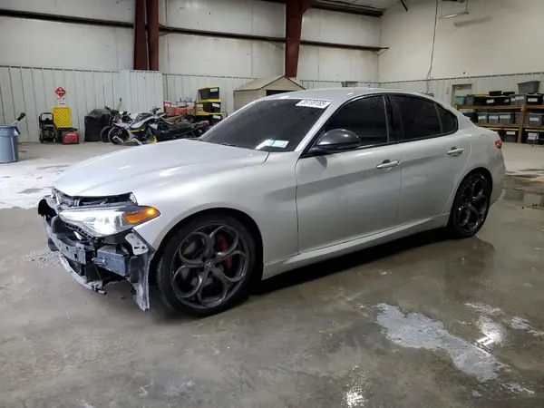ZARFAMBN7K7602594 2019 ALFA ROMEO GIULIA - Image 1