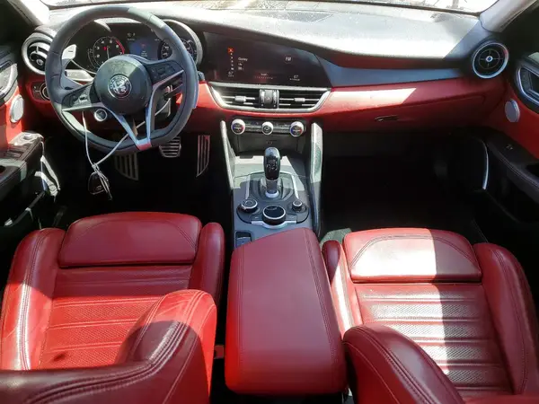 ZARFAMBN7K7609223 2019 ALFA ROMEO GIULIA - Image 8