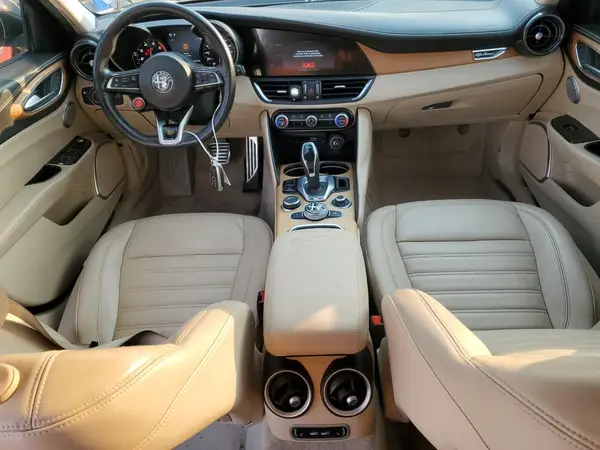 ZARFAMBN7M7640412 2021 ALFA ROMEO GIULIA - Image 8