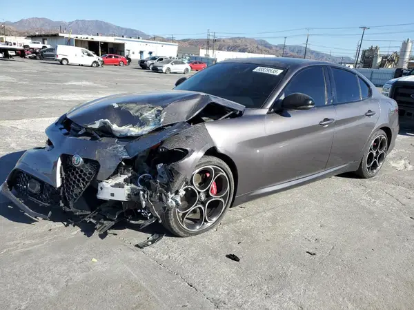 ZARFAMBN7N7653310 2022 ALFA ROMEO GIULIA - Image 1