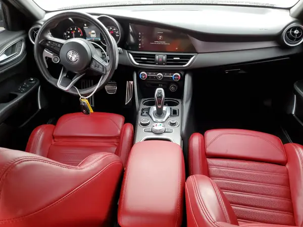 ZARFAMBN7N7653467 2022 ALFA ROMEO GIULIA - Image 8