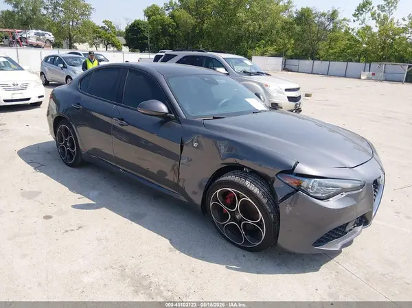 ZARFAMBN7N7654778 2022 ALFA ROMEO GIULIA