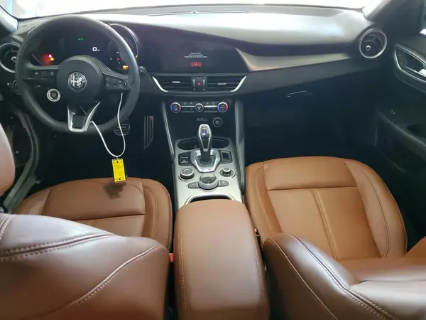 ZARFAMBN7R7678617 2024 ALFA ROMEO GIULIA - Image 8