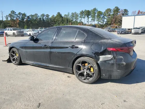 ZARFAMBN8K7602362 2019 ALFA ROMEO GIULIA - Image 2