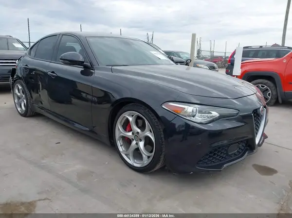 ZARFAMBN8K7604225 2019 ALFA ROMEO GIULIA