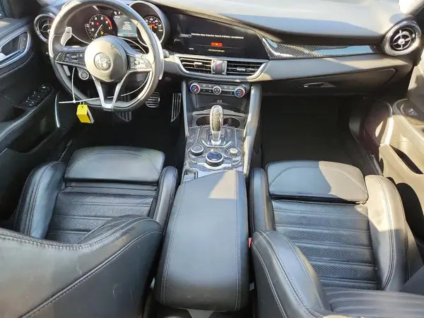 ZARFAMBN8K7606878 2019 ALFA ROMEO GIULIA - Image 8