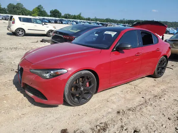 ZARFAMBN8L7626095 2020 ALFA ROMEO GIULIA - Image 1