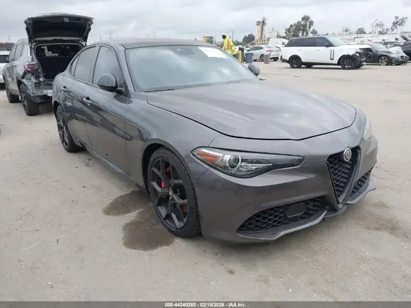 ZARFAMBN8L7638232 2020 ALFA ROMEO GIULIA