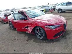 ZARFAMBN8N7656135 2022 ALFA ROMEO GIULIA