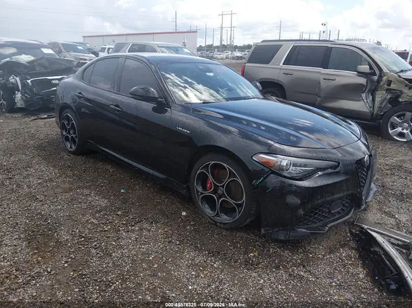 ZARFAMBN8N7662923 2022 ALFA ROMEO GIULIA
