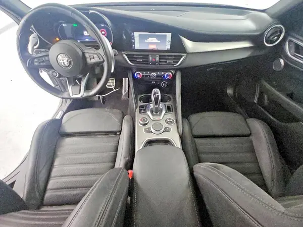 ZARFAMBN8R7682787 2024 ALFA ROMEO GIULIA - Image 8