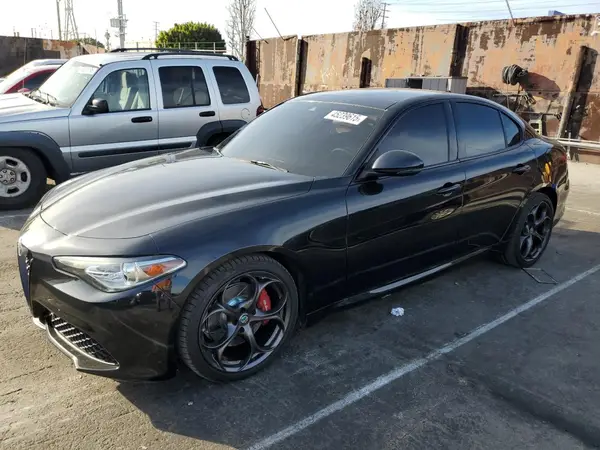 ZARFAMBN9K7604847 2019 ALFA ROMEO GIULIA - Image 1
