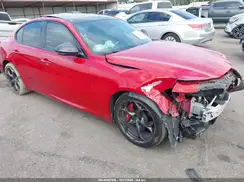 ZARFAMBN9K7621664 2019 ALFA ROMEO GIULIA