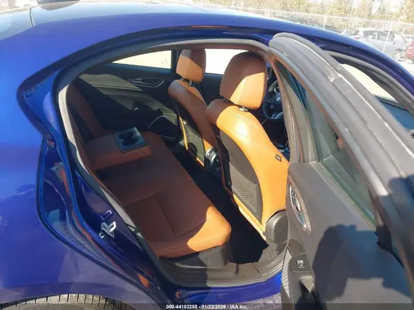 2022 ALFA ROMEO GIULIA auction photo 8