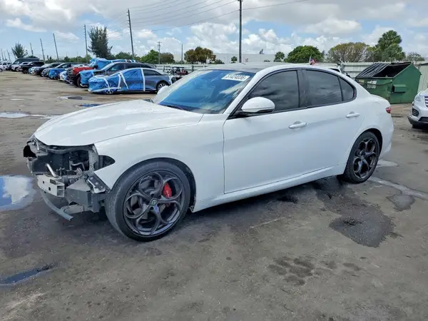 ZARFAMBNXK7600497 2019 ALFA ROMEO GIULIA