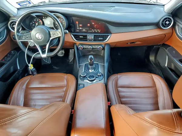 ZARFAMBNXK7603237 2019 ALFA ROMEO GIULIA - Image 8