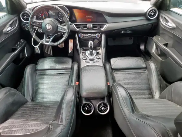 ZARFAMBNXL7625000 2020 ALFA ROMEO GIULIA - Image 8