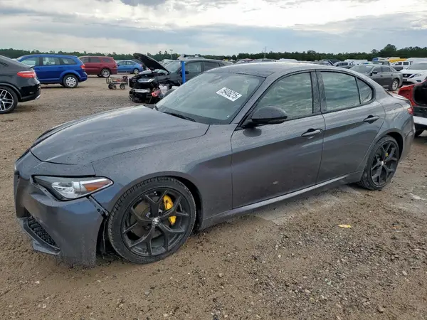 ZARFAMBNXL7637986 2020 ALFA ROMEO GIULIA - Image 1