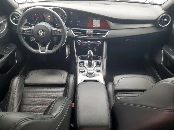 ZARFAMBNXP7668838 2023 ALFA ROMEO GIULIA - Image 8