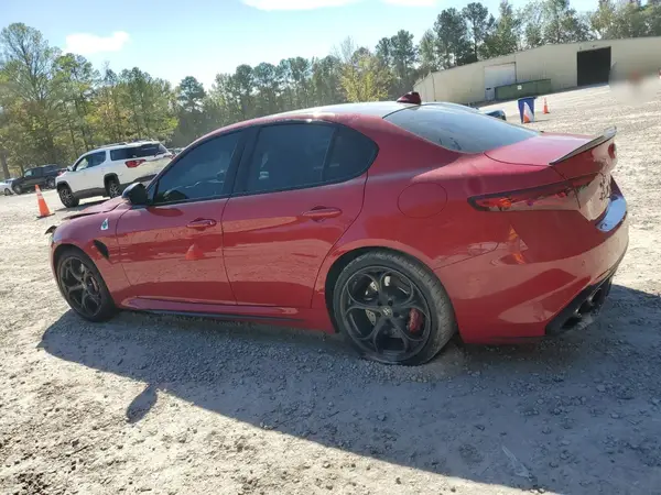 ZARFAMEV2N7662914 2022 ALFA ROMEO GIULIA - Image 2