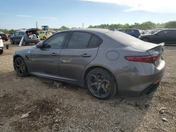 ZARFAMEV4K7599309 2019 ALFA ROMEO GIULIA - Image 2