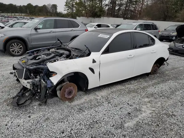 ZARFAMEV7K7611582 2019 ALFA ROMEO GIULIA - Image 1