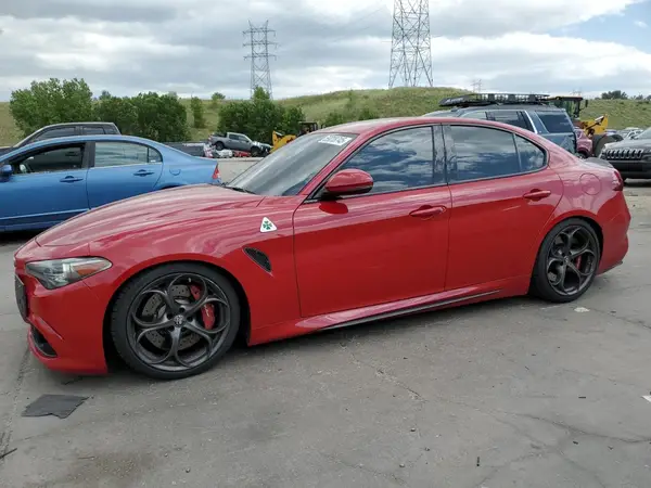 ZARFAMEVXK7601967 2019 ALFA ROMEO GIULIA - Image 1