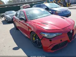 ZARFAMEVXN7659596 2022 ALFA ROMEO GIULIA