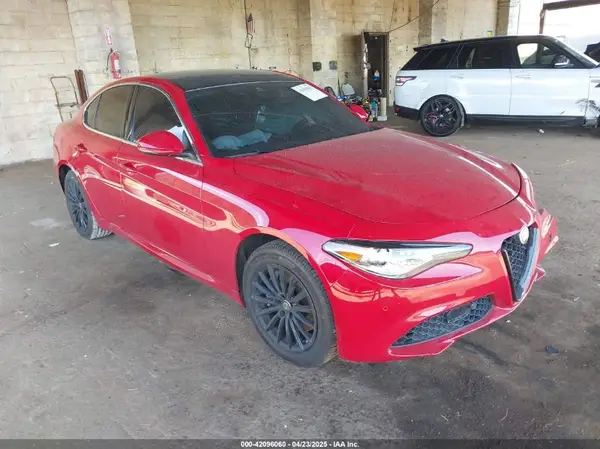 ZARFANAN0M7639593 2021 ALFA ROMEO GIULIA - Image 1