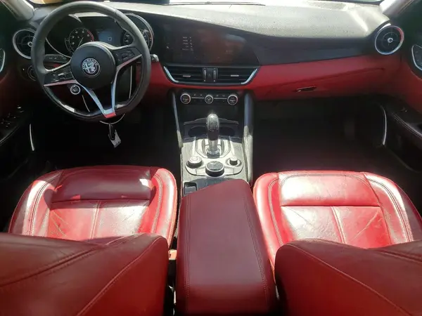 ZARFANAN1K7613338 2019 ALFA ROMEO GIULIA - Image 8