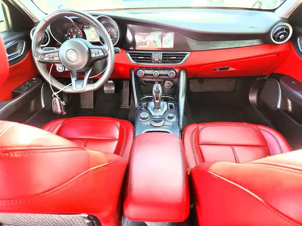 ZARFANAN1M7642017 2021 ALFA ROMEO GIULIA - Image 8