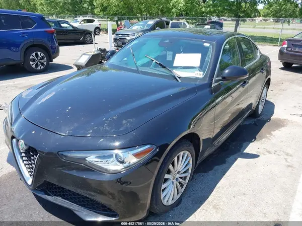 ZARFANAN1M7646360 2021 ALFA ROMEO GIULIA - Image 2