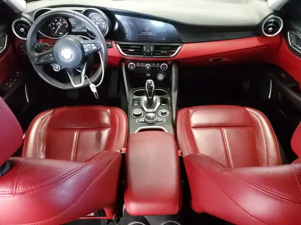 ZARFANAN2M7639532 2021 ALFA ROMEO GIULIA - Image 8